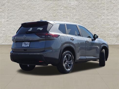 Used 2025 Nissan Rogue SV FWD image 7