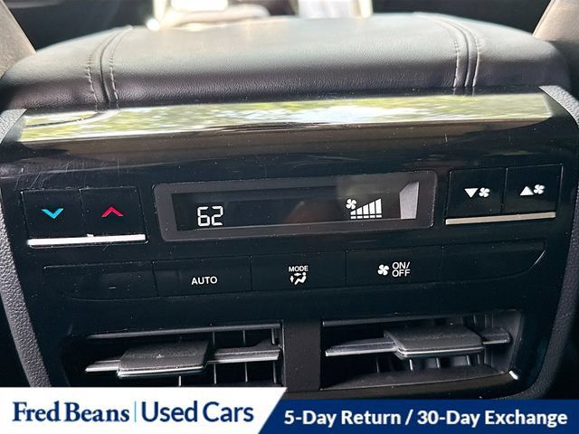 Used 2022 Acura MDX w/ Technology Package AWD/4WD image 33