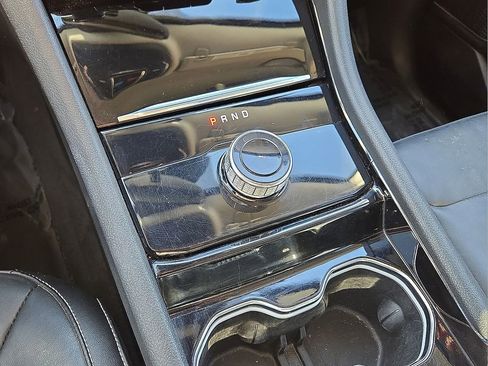 Used 2022 Jeep Grand Cherokee Limited image 30