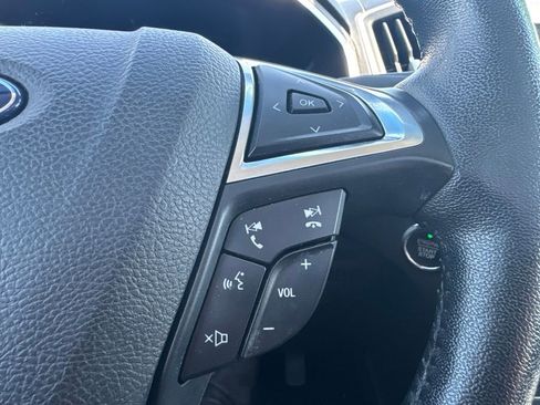 Used 2018 Ford Edge SEL w/ Equipment Group 201A AWD/4WD image 18