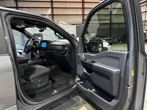 Used 2021 Ford F150 XL w/ STX Appearance Package image 25