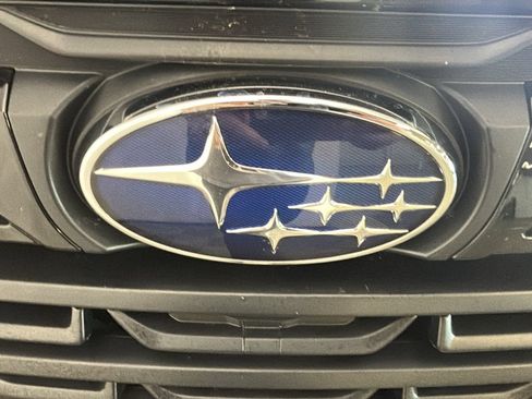 Used 2023 Subaru Forester Premium AWD/4WD image 10