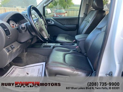 Used 2009 Nissan Frontier PRO-4X w/ Pro-4x Value Truck Pkg AWD/4WD image 13
