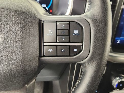 Used 2023 Ford F150 Lariat AWD/4WD image 31