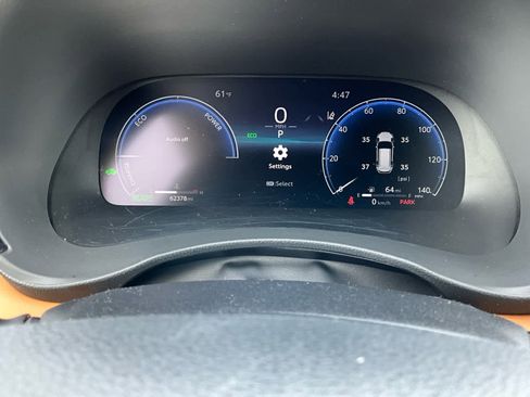 Used 2023 Toyota Highlander Platinum image 19