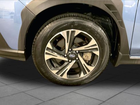 Used 2024 Subaru Crosstrek 2.0i Premium AWD/4WD image 11