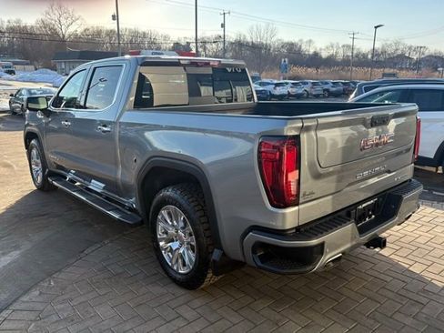 Used 2024 GMC Sierra 1500 Denali w/ Technology Package image 9