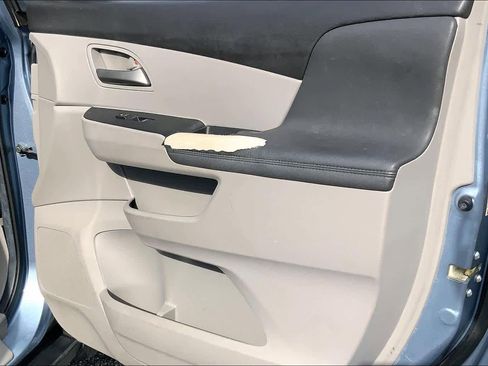 Used 2013 Honda Odyssey EX-L image 23