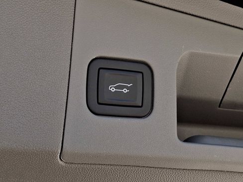 Certified 2024 Cadillac XT5 Premium Luxury image 25