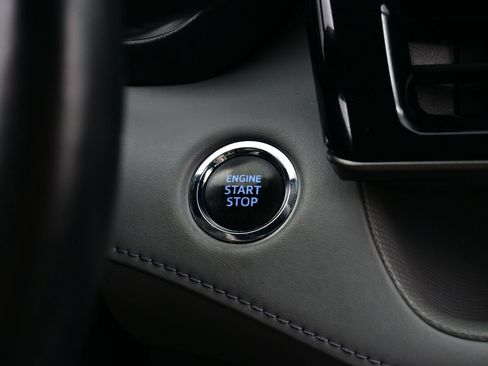 Used 2022 Toyota Highlander Limited AWD/4WD image 24