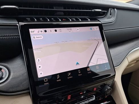 New 2025 Jeep Grand Cherokee L Limited w/ MOPAR Finishing Package image 13