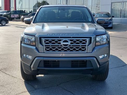 Certified 2024 Nissan Frontier SV w/ SV Convenience Package RWD image 8