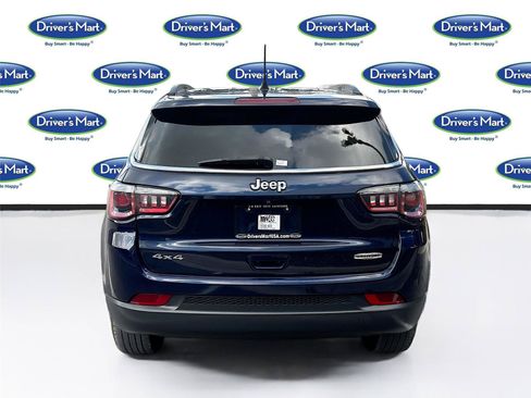 Used 2019 Jeep Compass Latitude AWD/4WD image 6