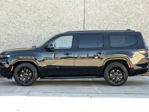 Used 2024 Jeep Wagoneer Series II w/ Convenience Group I image 14