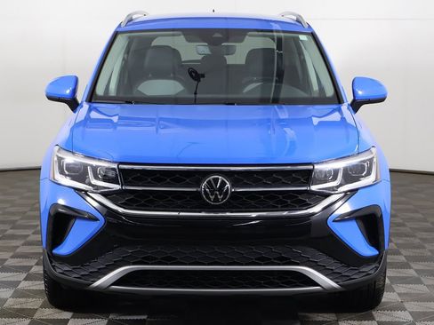 Used 2022 Volkswagen Taos SEL image 13