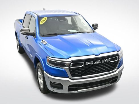 Used 2025 RAM 1500 Big Horn AWD/4WD image 22