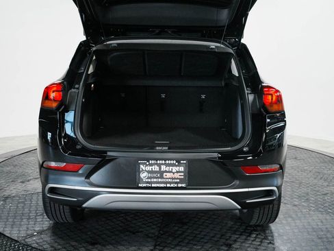 Used 2024 Buick Encore GX Preferred AWD/4WD image 40
