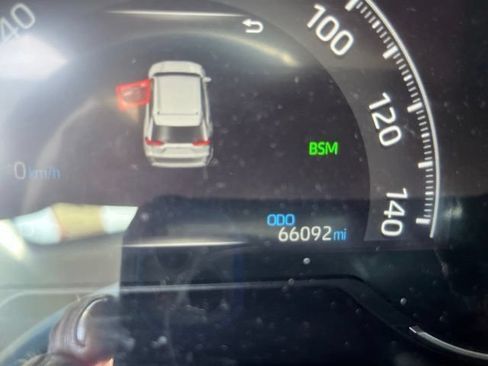 Used 2024 Toyota RAV4 LE AWD/4WD image 7