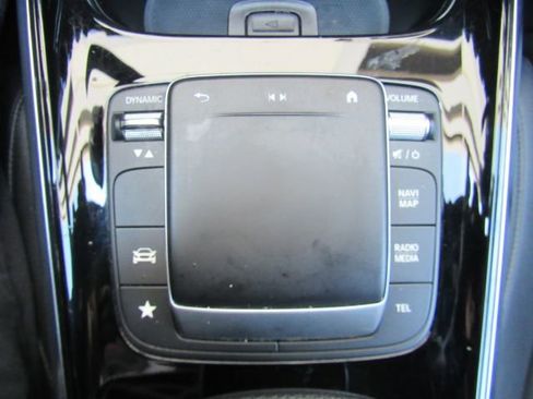 Used 2022 Mercedes-Benz GLA 250 4MATIC w/ Premium Package Lite image 50