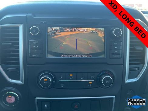 Used 2019 Nissan Titan S image 14