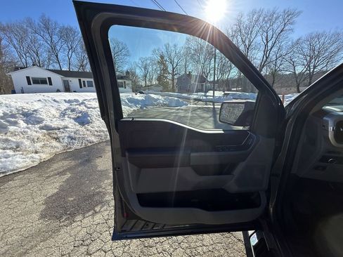 Used 2023 Ford F150 XLT w/ Equipment Group 302A High image 13