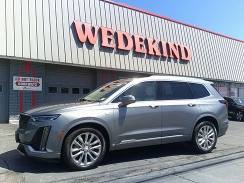 Used 2021 Cadillac XT6 Premium Luxury AWD/4WD image 1
