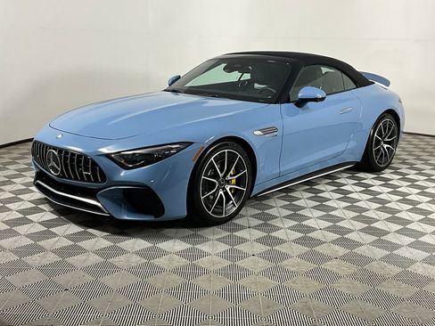 Used 2023 Mercedes-Benz SL 63 AMG 4MATIC image 1