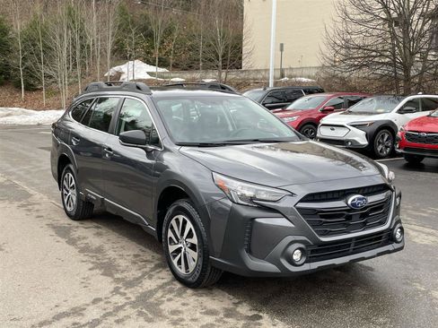Certified 2025 Subaru Outback image 7