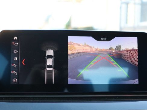 Used 2019 BMW 530i w/ Convenience Package image 29