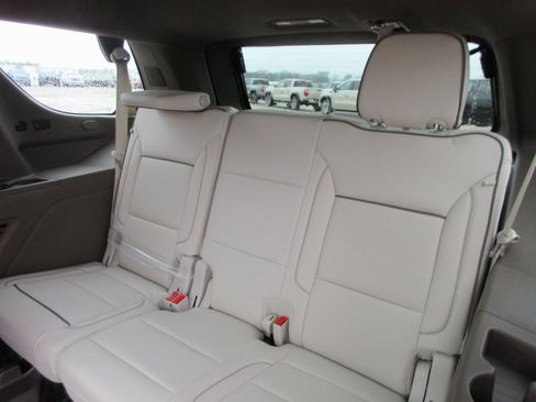 New 2026 GMC Yukon Denali image 14