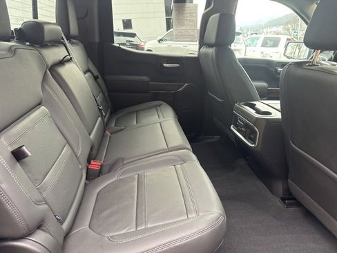 Used 2019 GMC Sierra 1500 Denali w/ LPO, GMC Protection Package image 9
