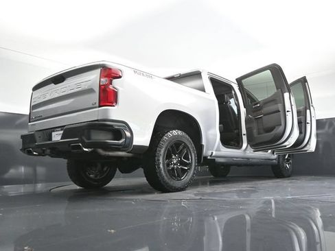 Used 2020 Chevrolet Silverado 1500 LT Trail Boss w/ Safety Package AWD/4WD image 34