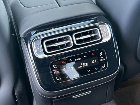 New 2026 Mercedes-Benz S 580 4MATIC Sedan image 13