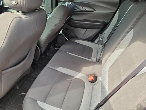 Used 2023 Chevrolet TrailBlazer LT w/ Convenience Package FWD image 16
