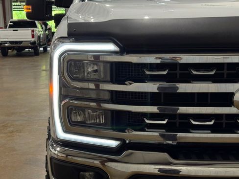 Used 2024 Ford F250 Lariat w/ Lariat Ultimate Package AWD/4WD image 80