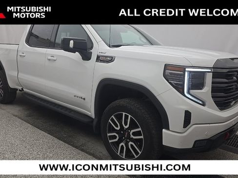 Used 2024 GMC Sierra 1500 AT4 w/ AT4 Preferred Package AWD/4WD image 1