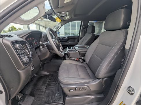 Certified 2022 Chevrolet Silverado 1500 Custom AWD/4WD image 20