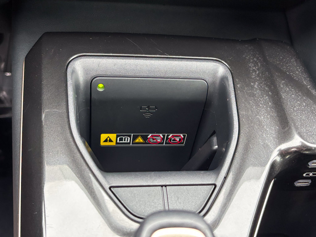 Used 2025 Toyota Crown AWD/4WD image 24