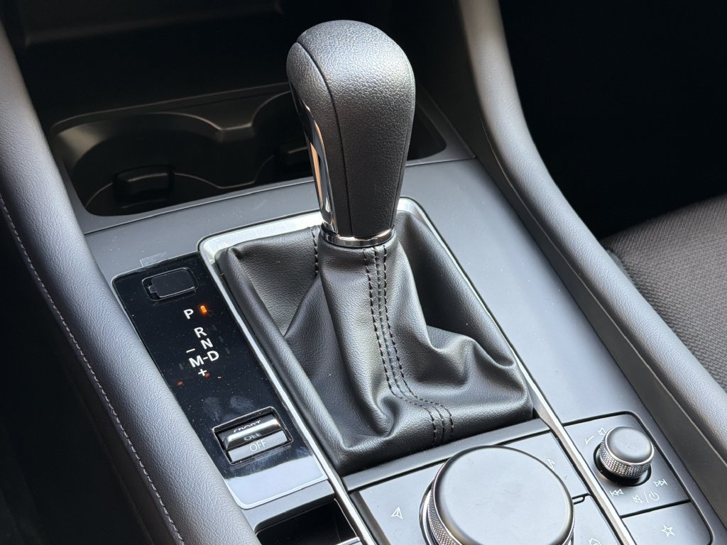 New 2026 MAZDA MAZDA3 s FWD image 19