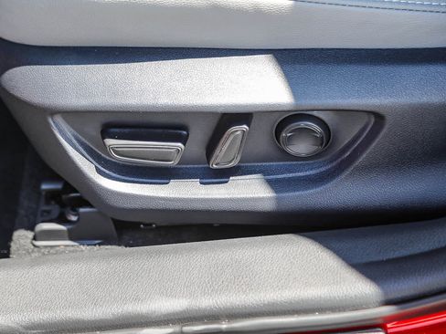 Used 2026 Toyota Camry SE FWD image 19