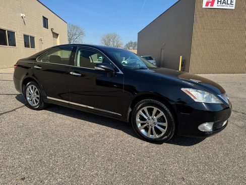 Used 2011 Lexus ES 350 FWD image 12