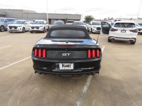 Used 2016 Ford Mustang GT Premium w/ Equipment Group 401A RWD image 11