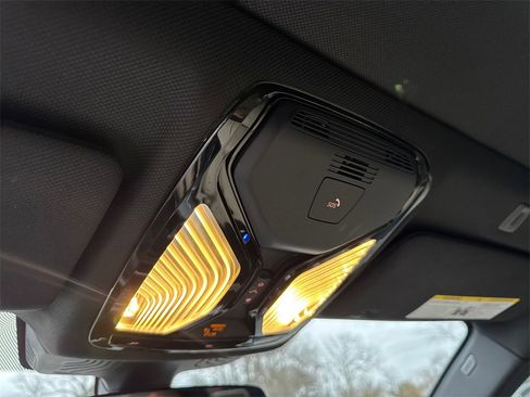 Used 2017 BMW 540i image 31