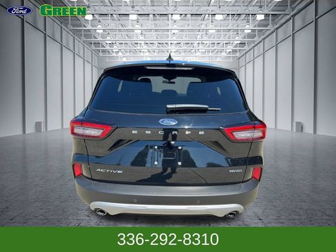 Used 2024 Ford Escape Active w/ Tech Pack #1 AWD/4WD image 4