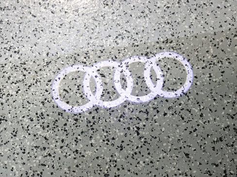 Used 2023 Audi Q8 Premium Plus w/ Premium Plus Package AWD/4WD image 40