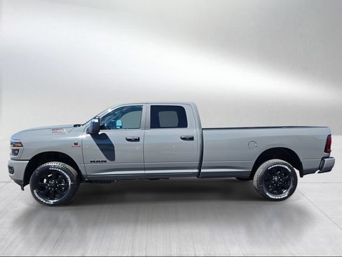 New 2026 RAM 3500 Big Horn AWD/4WD image 3