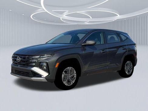 New 2026 Hyundai Tucson Blue SE AWD/4WD image 2