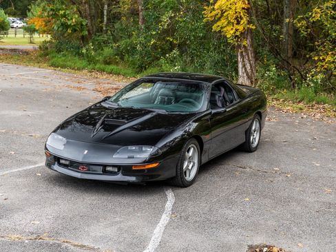 Used 1997 Chevrolet Camaro SS w/ SS Alteration Pkg image 15