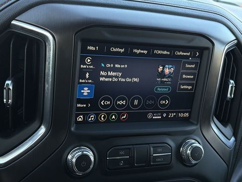 Used 2021 GMC Sierra 1500 AT4 w/ AT4 Value Package image 18