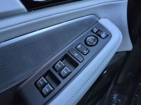 Used 2026 Acura MDX FWD w/ Technology Package image 41